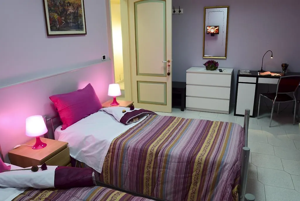 Al Centro di Acireale B&B